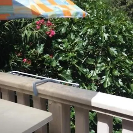 Apartamento White House - Two Bedroom With Terrace 1 *